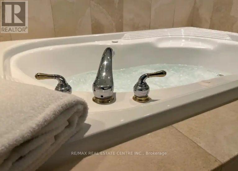 2088 - 90 Highland Drive, Oro-Medonte, Ontario  L0L 2L0 - Photo 9 - S12682896