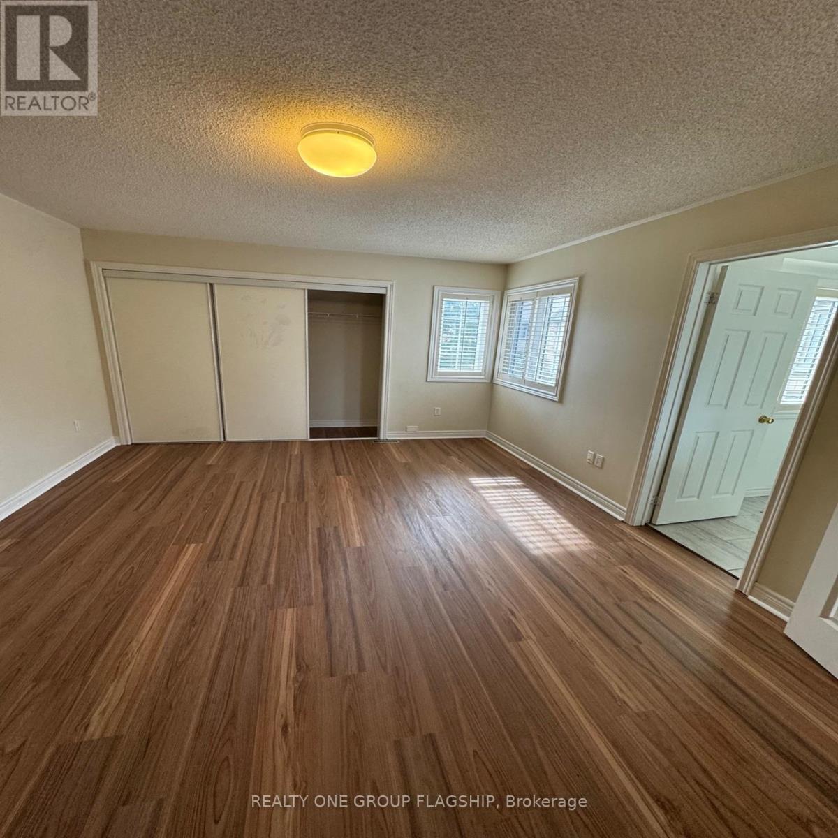 106 - 5662 Glen Erin Drive, Mississauga, Ontario  L5M 6C4 - Photo 8 - W12942606