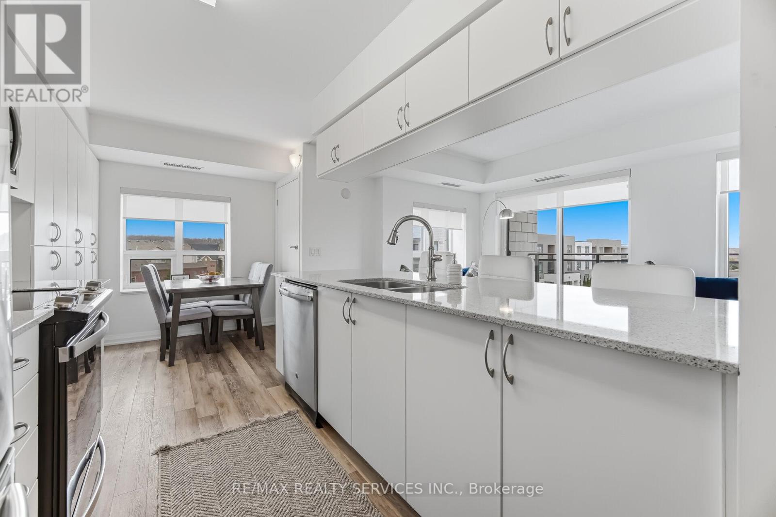 305 - 30 Via Rosedale, Brampton (Sandringham-Wellington), Ontario  L6R 3Z9 - Photo 15 - W12942624