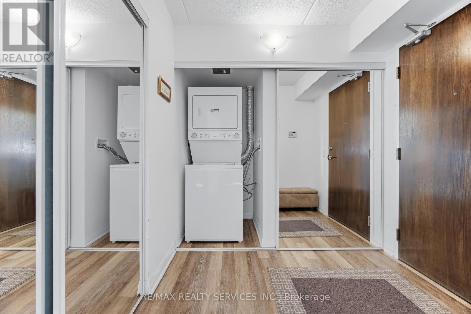 305 - 30 Via Rosedale, Brampton (Sandringham-Wellington), Ontario  L6R 3Z9 - Photo 26 - W12942624