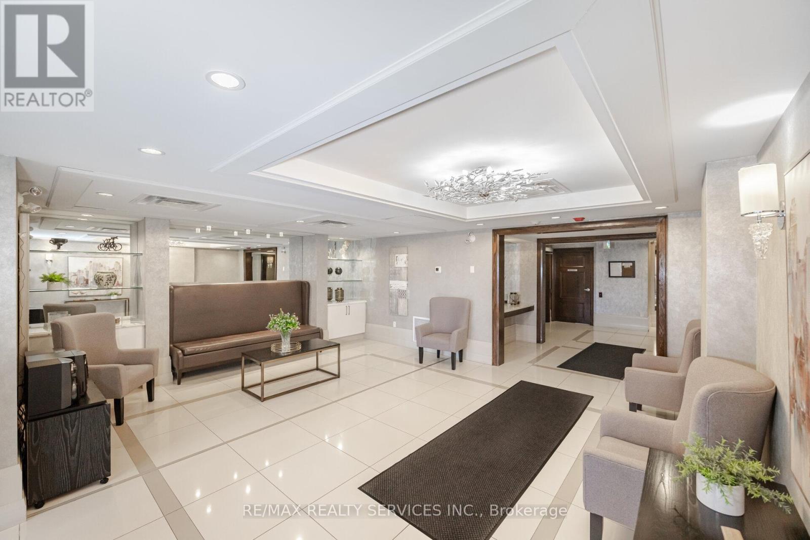 305 - 30 Via Rosedale, Brampton (Sandringham-Wellington), Ontario  L6R 3Z9 - Photo 33 - W12942624