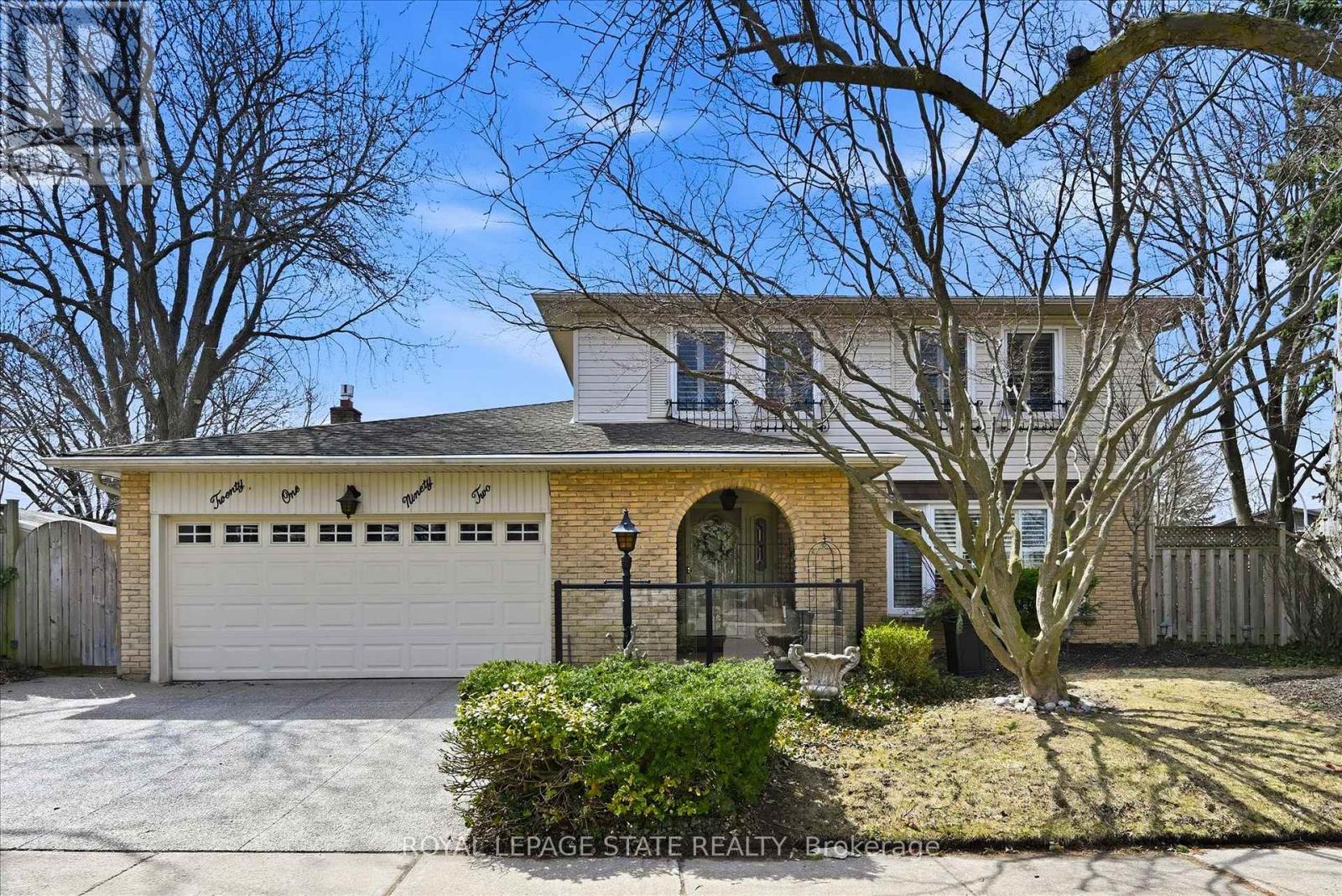 2192 IRELAND DRIVE E, Burlington, Ontario