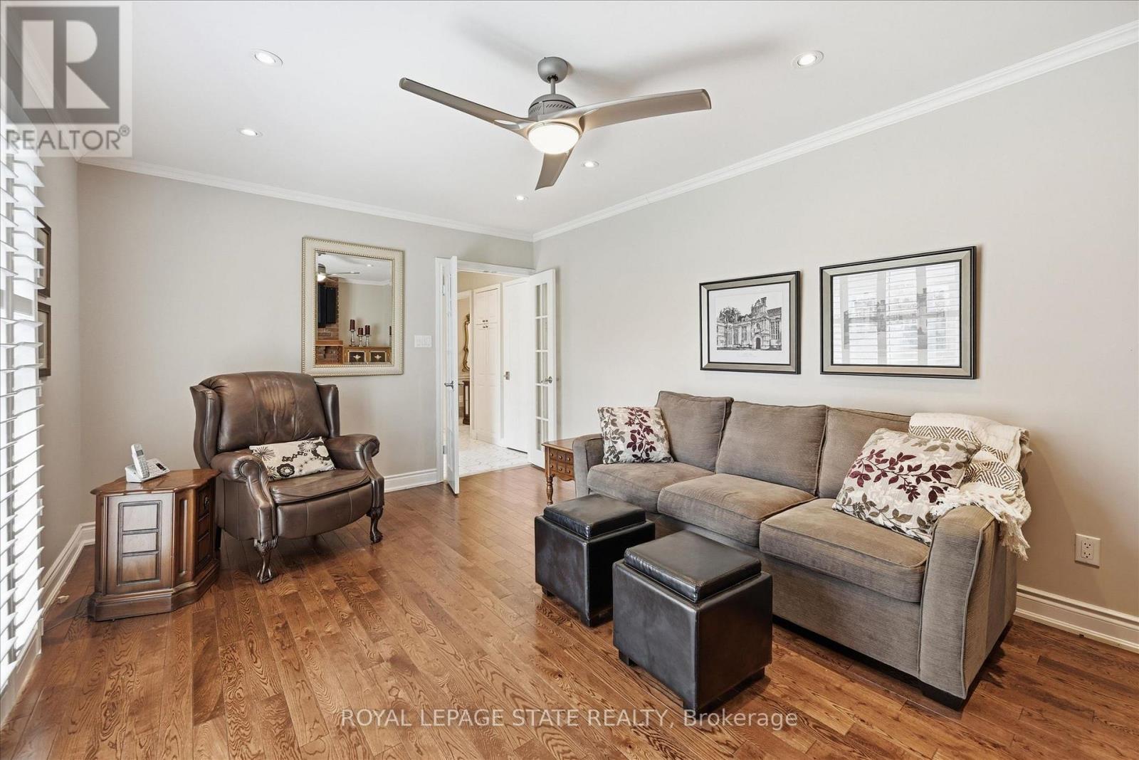 2192 Ireland Drive E, Burlington, Ontario  L7P 3G1 - Photo 14 - W12942632