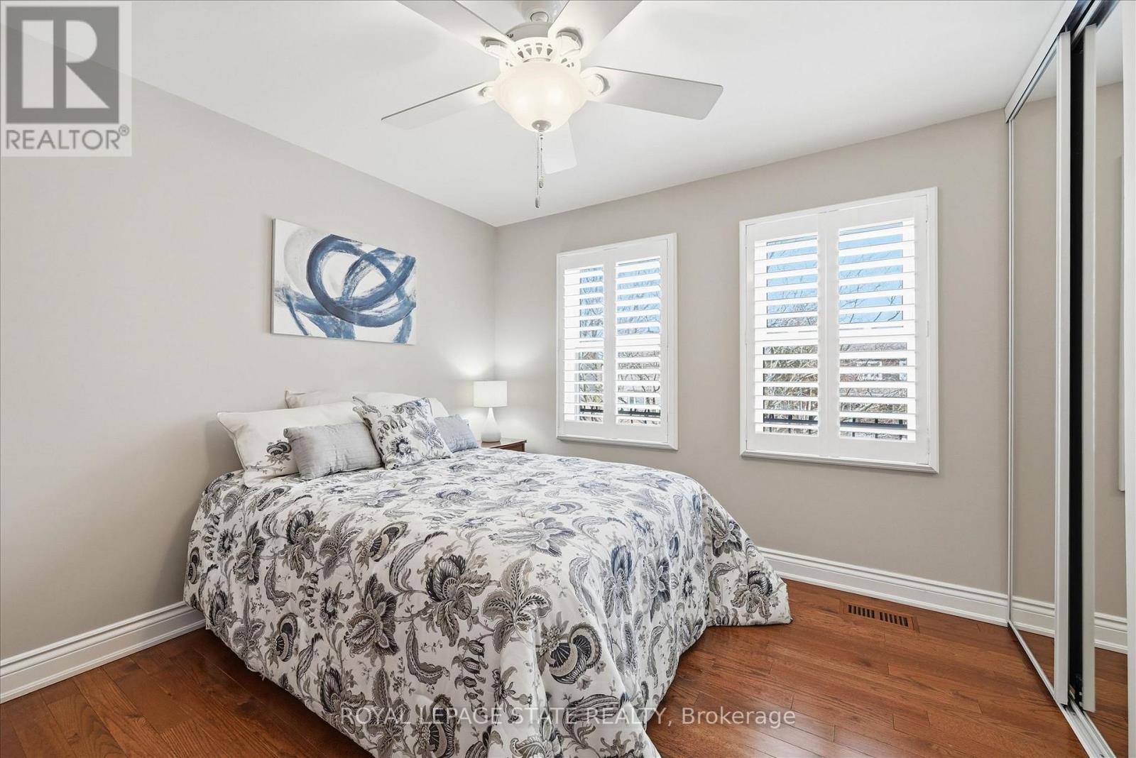 2192 Ireland Drive E, Burlington, Ontario  L7P 3G1 - Photo 18 - W12942632