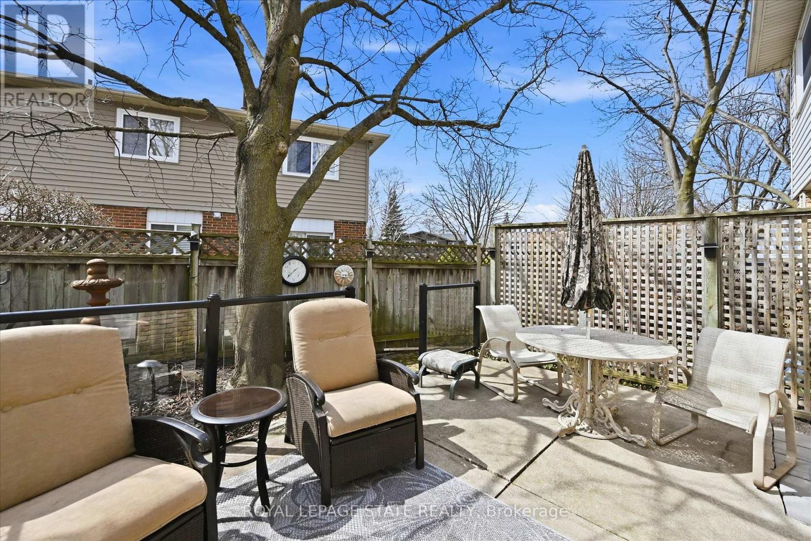 2192 Ireland Drive E, Burlington, Ontario  L7P 3G1 - Photo 29 - W12942632