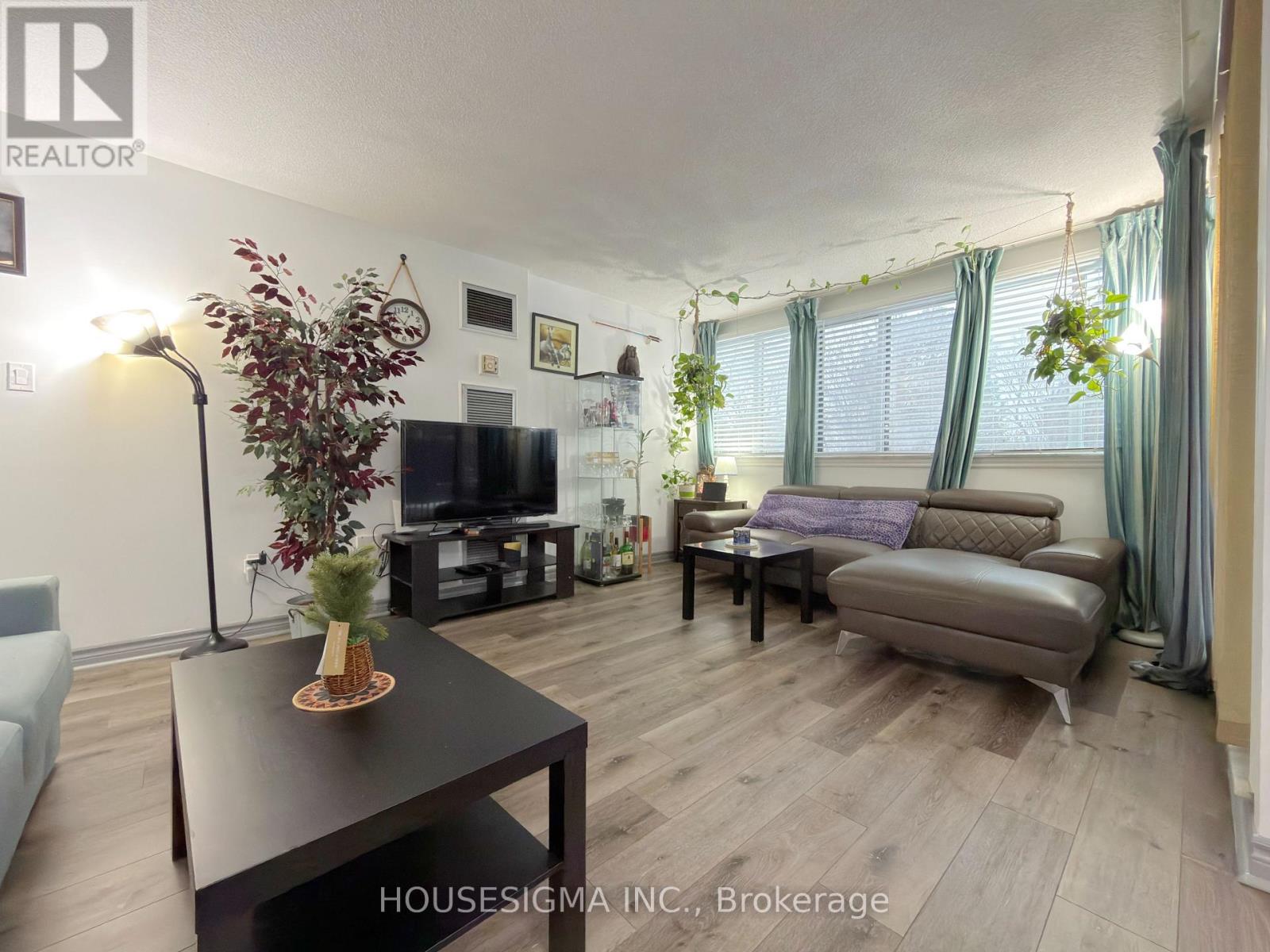 101 - 1320 Mississauga Valley Boulevard, Mississauga, Ontario  L5A 3S9 - Photo 14 - W12942646