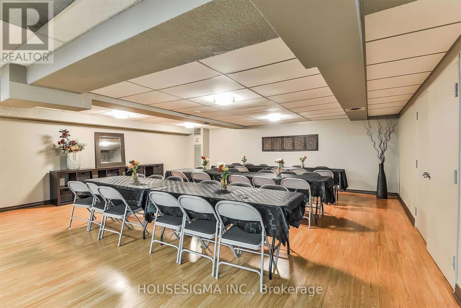 101 - 1320 Mississauga Valley Boulevard, Mississauga, Ontario  L5A 3S9 - Photo 34 - W12942646