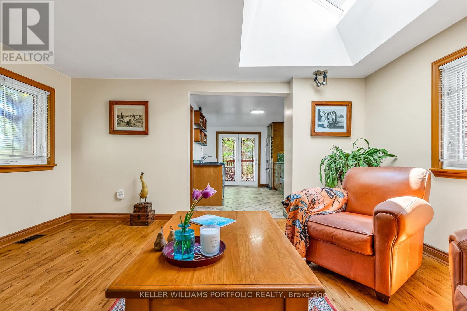 42 Forty First Street, Toronto, Ontario  M8W 3N6 - Photo 10 - W12942650