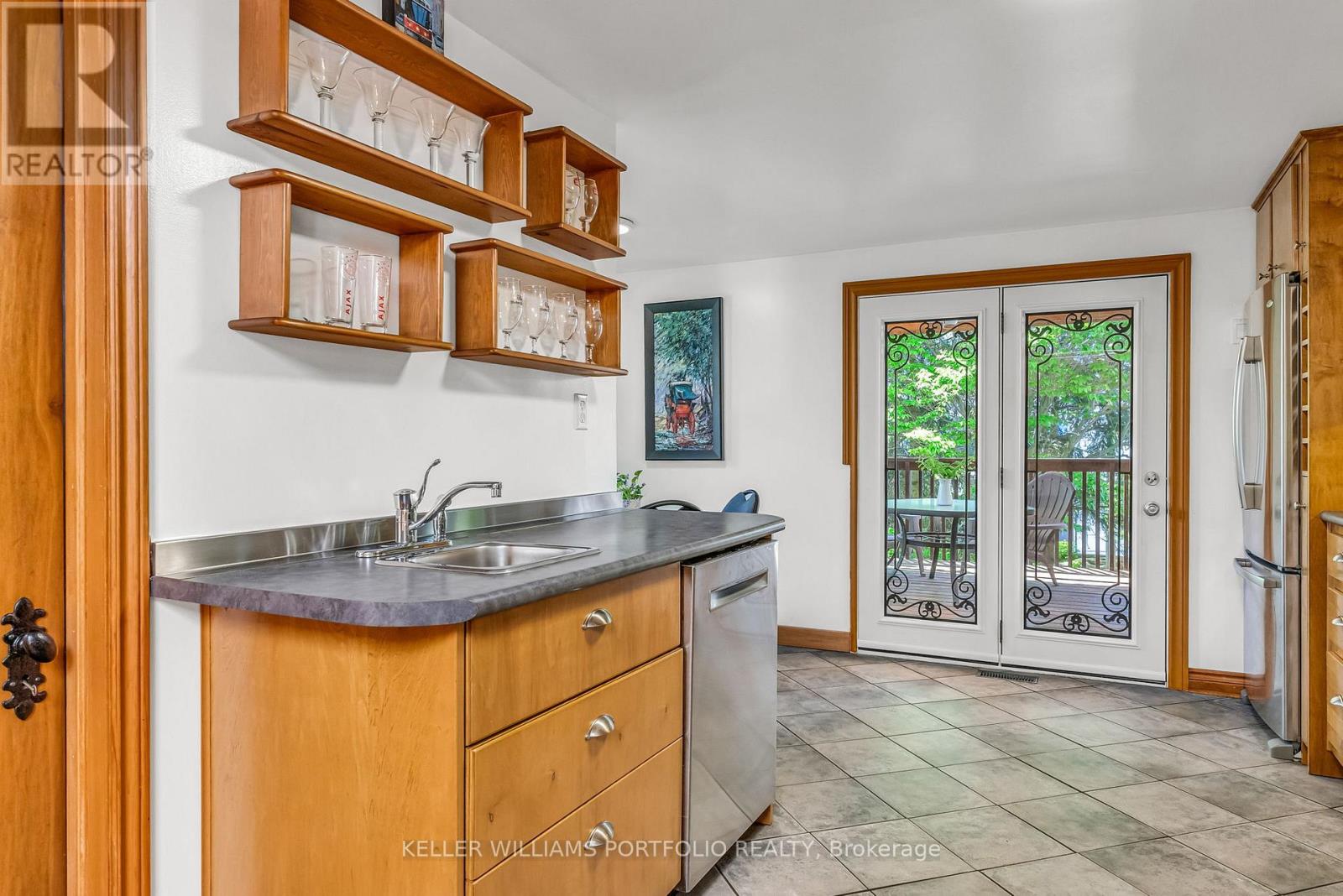 42 Forty First Street, Toronto, Ontario  M8W 3N6 - Photo 17 - W12942650