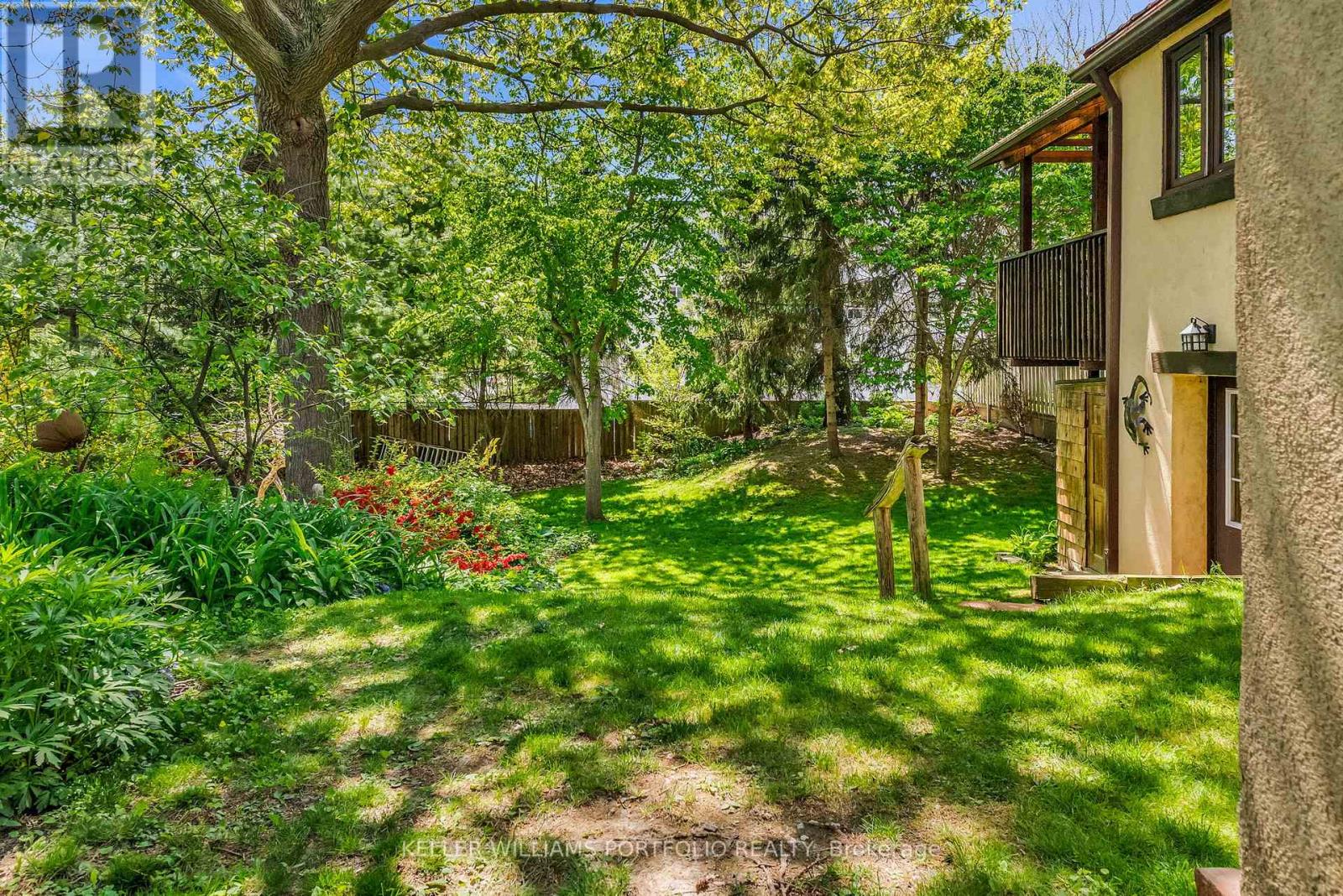 42 Forty First Street, Toronto, Ontario  M8W 3N6 - Photo 35 - W12942650