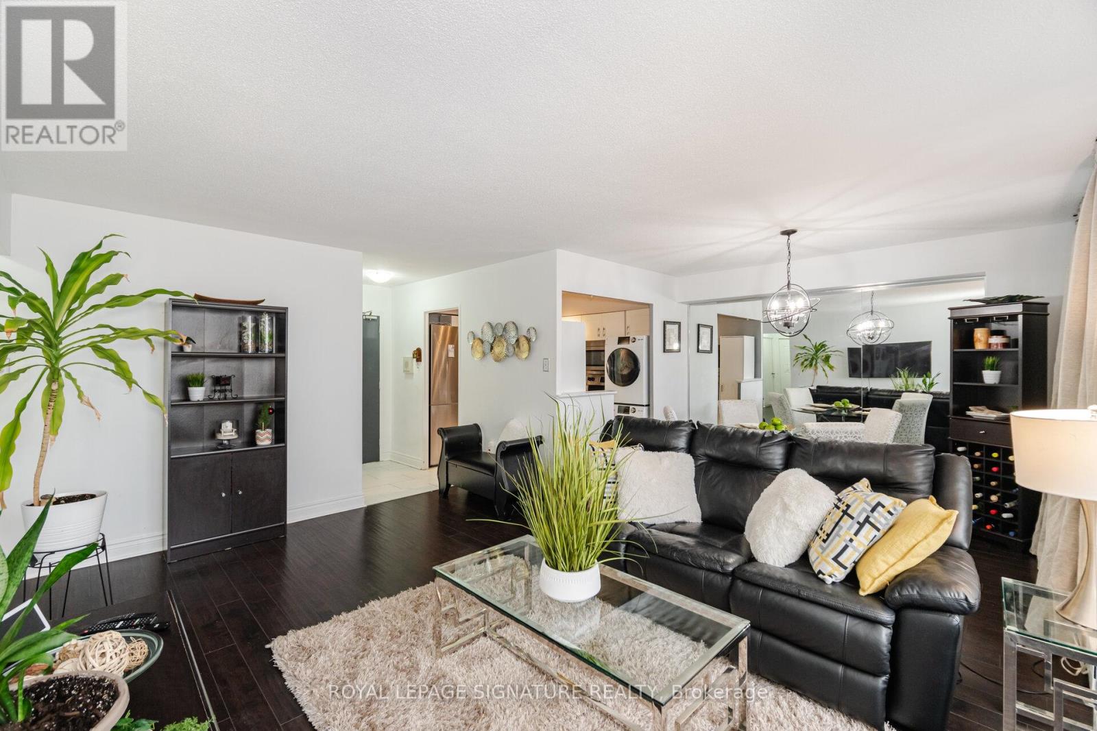 1212 - 451 THE WEST MALL DRIVE, Toronto, Ontario