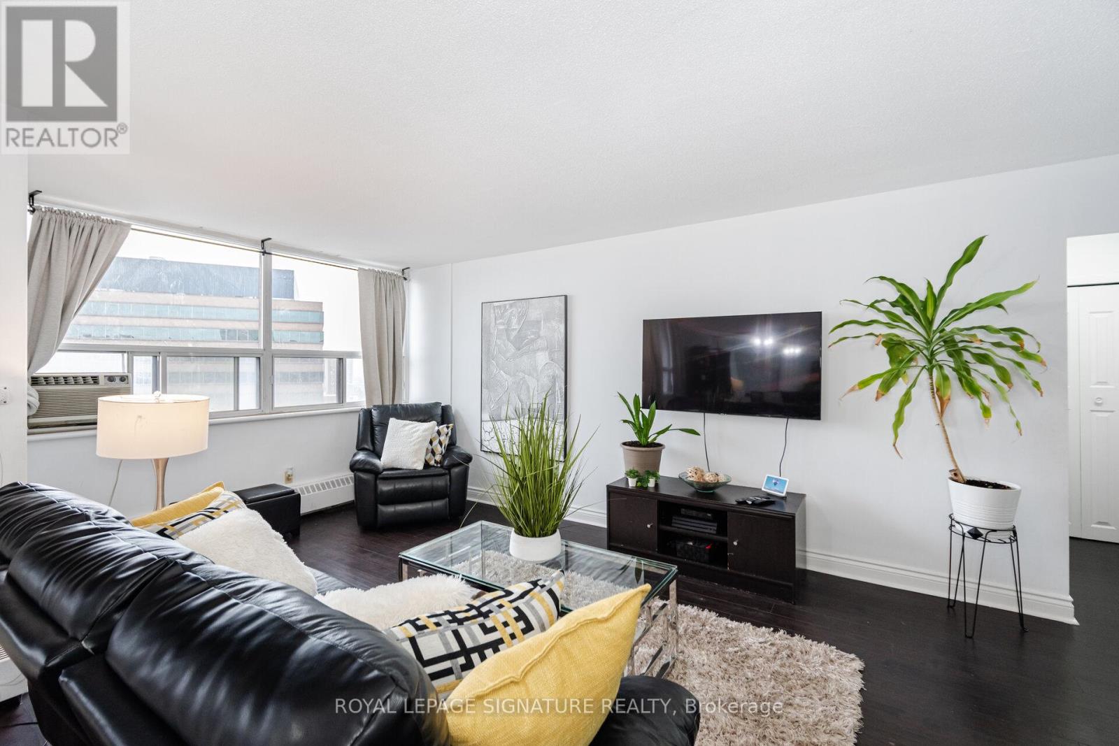 1212 - 451 The West Mall Drive, Toronto, Ontario  M9C 1G1 - Photo 11 - W12942694