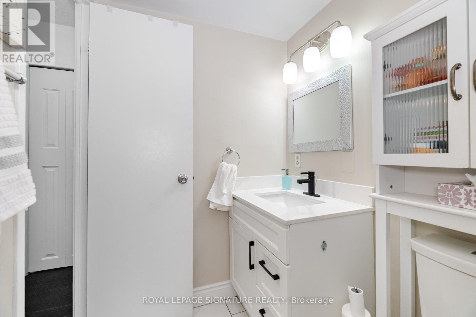 1212 - 451 The West Mall Drive, Toronto, Ontario  M9C 1G1 - Photo 22 - W12942694