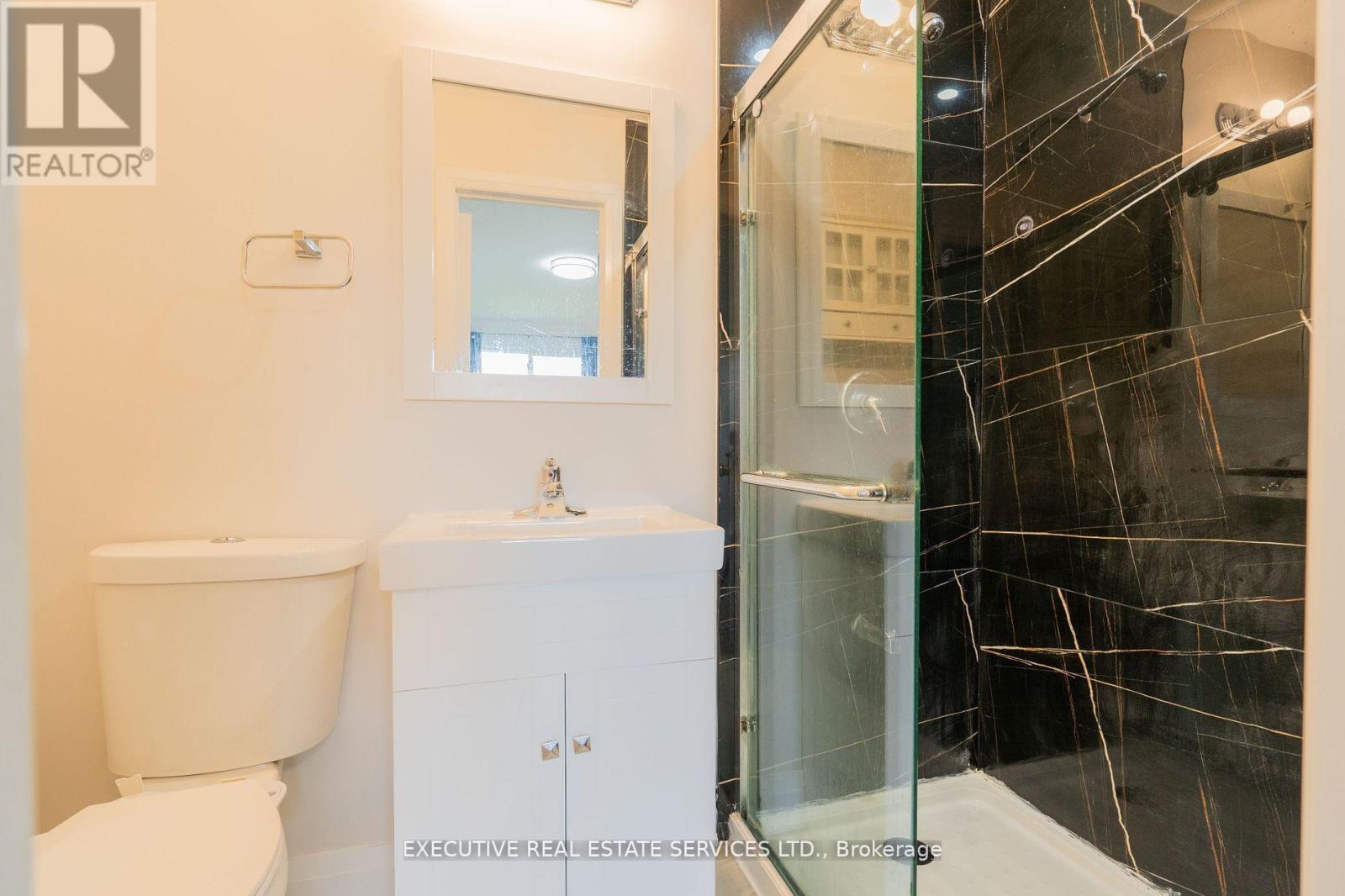 36 Blueridge Square, Brampton, Ontario  L6Z 1A1 - Photo 17 - W12942716