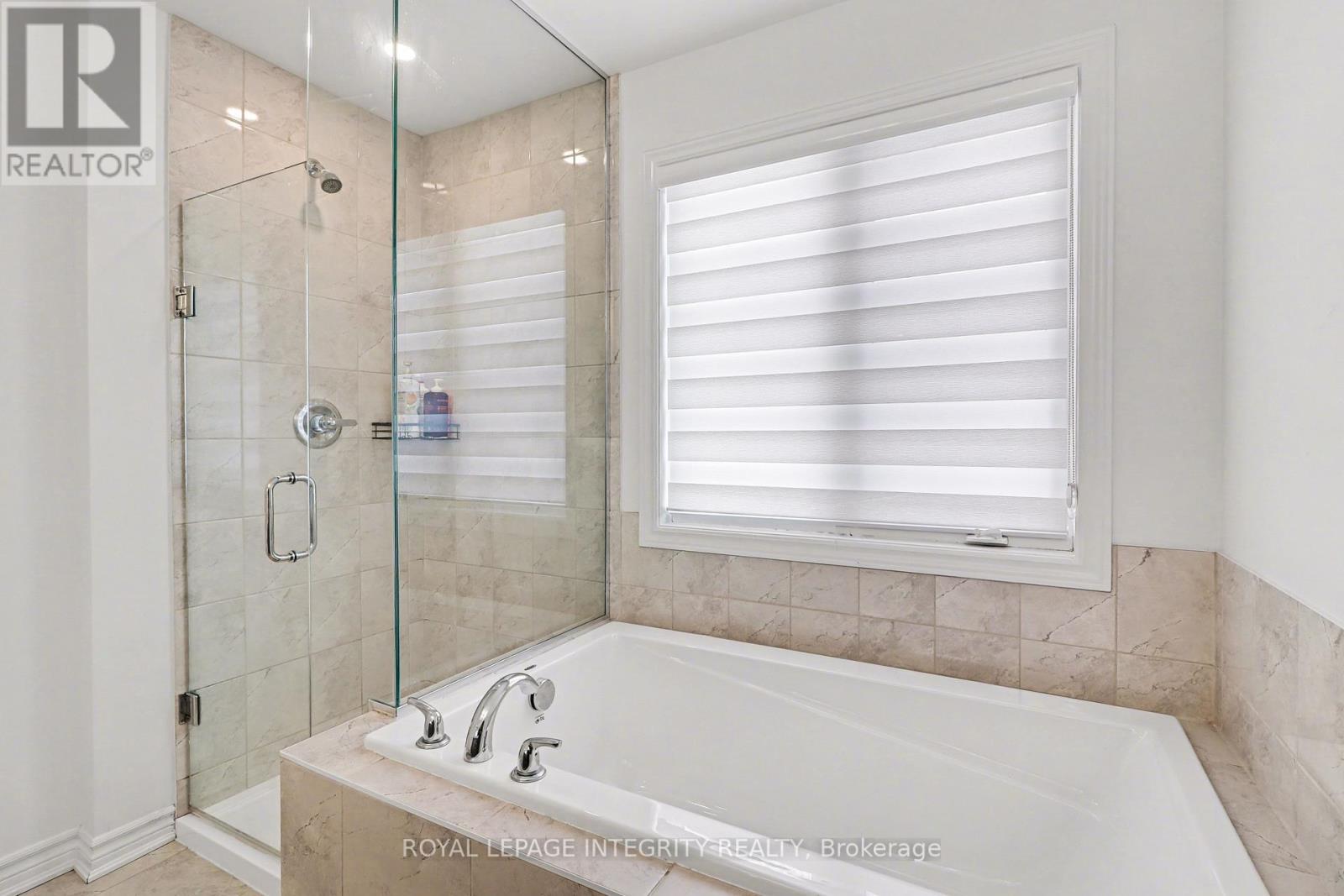 105 Mesa Drive, Ottawa, Ontario  K2J 6W1 - Photo 14 - X12933892