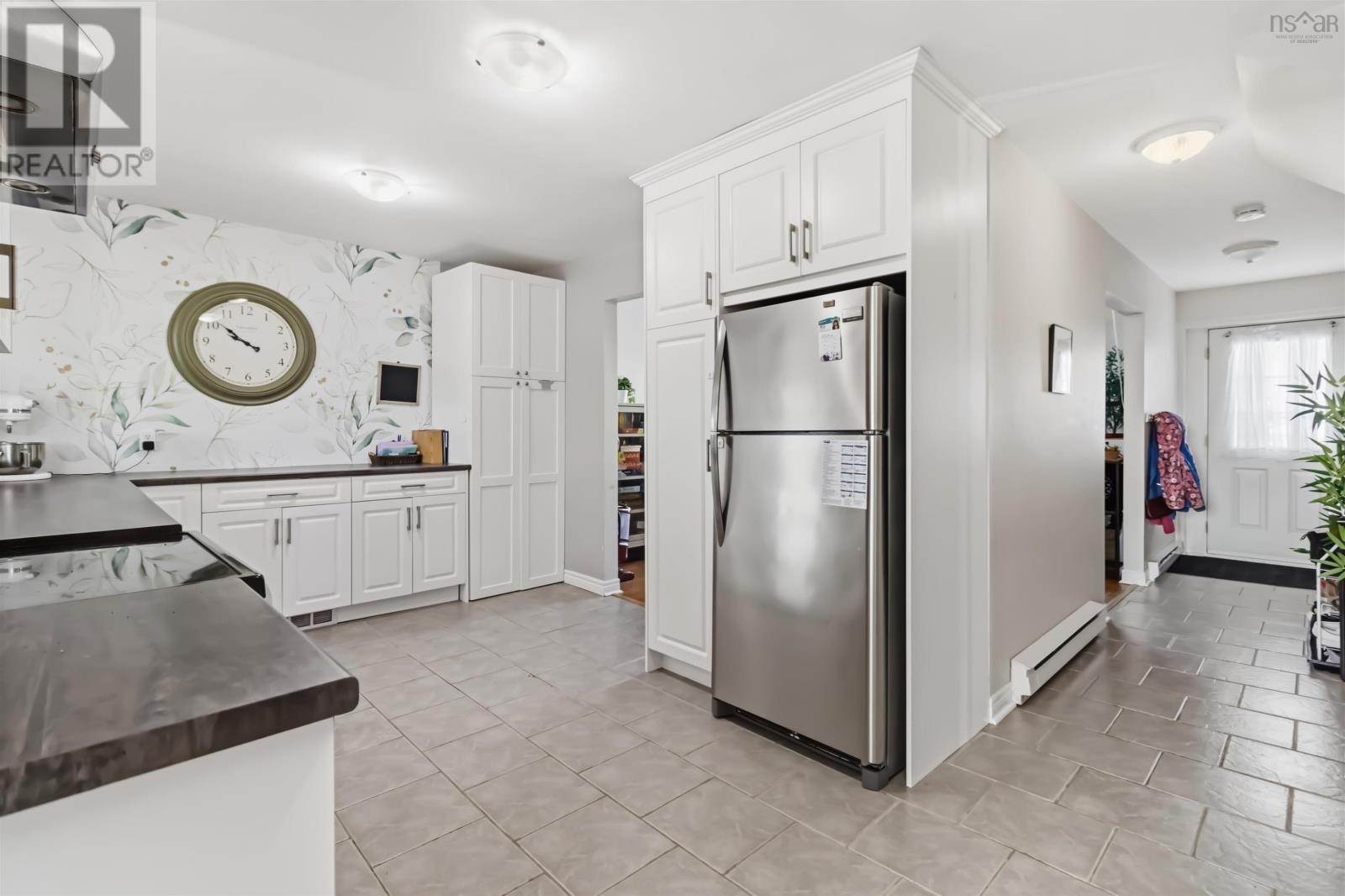 125 Gloria Court, Lower Sackville, Nova Scotia  B4E 1Y1 - Photo 11 - 202605564