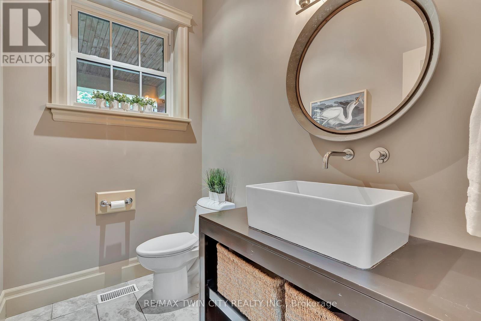 3667 Old Beverly Road, North Dumfries, Ontario  N1R 5S7 - Photo 18 - X12942630