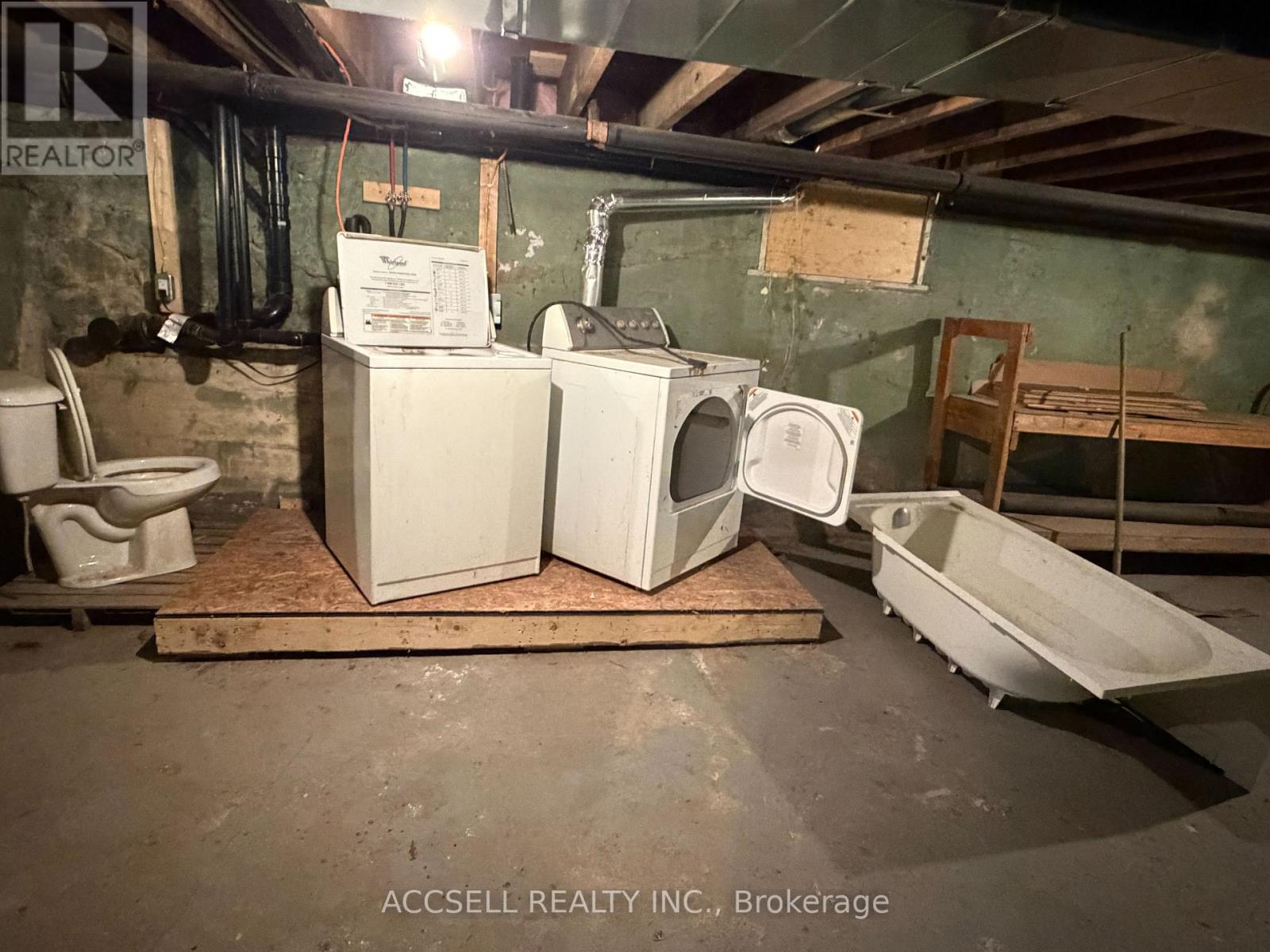 872 Norfolk Street N, Norfolk, Ontario  N3Y 3R8 - Photo 15 - X12942702