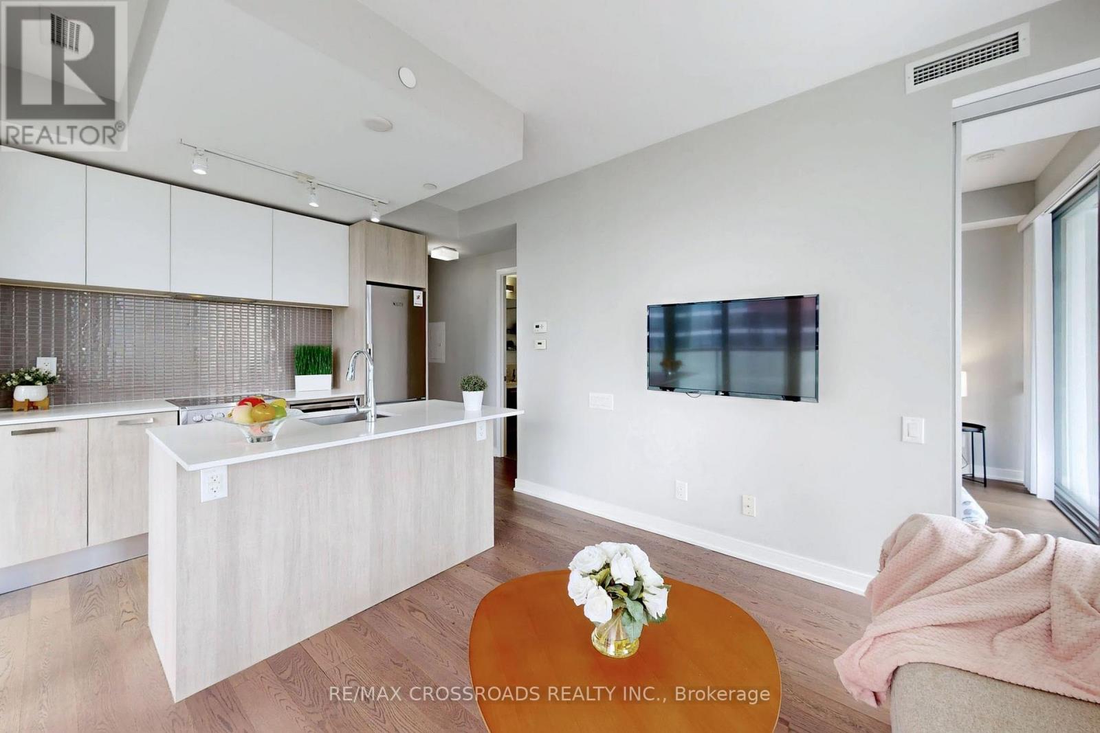 1910 - 57 St  Joseph Street, Toronto, Ontario  M5S 0C5 - Photo 11 - C12942178