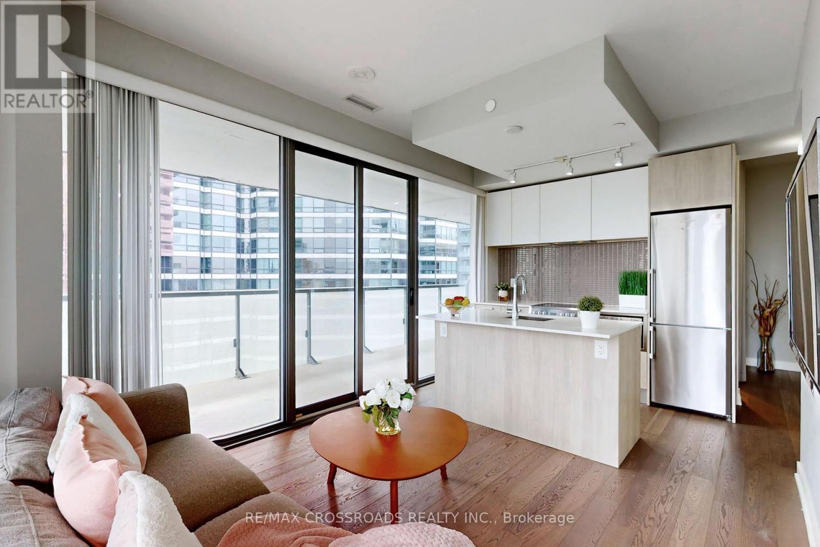 1910 - 57 St  Joseph Street, Toronto, Ontario  M5S 0C5 - Photo 12 - C12942178