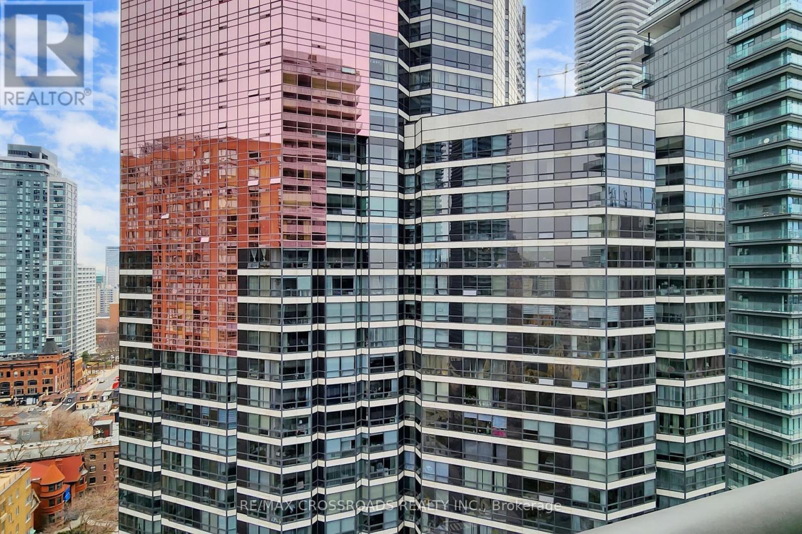 1910 - 57 St  Joseph Street, Toronto, Ontario  M5S 0C5 - Photo 43 - C12942178