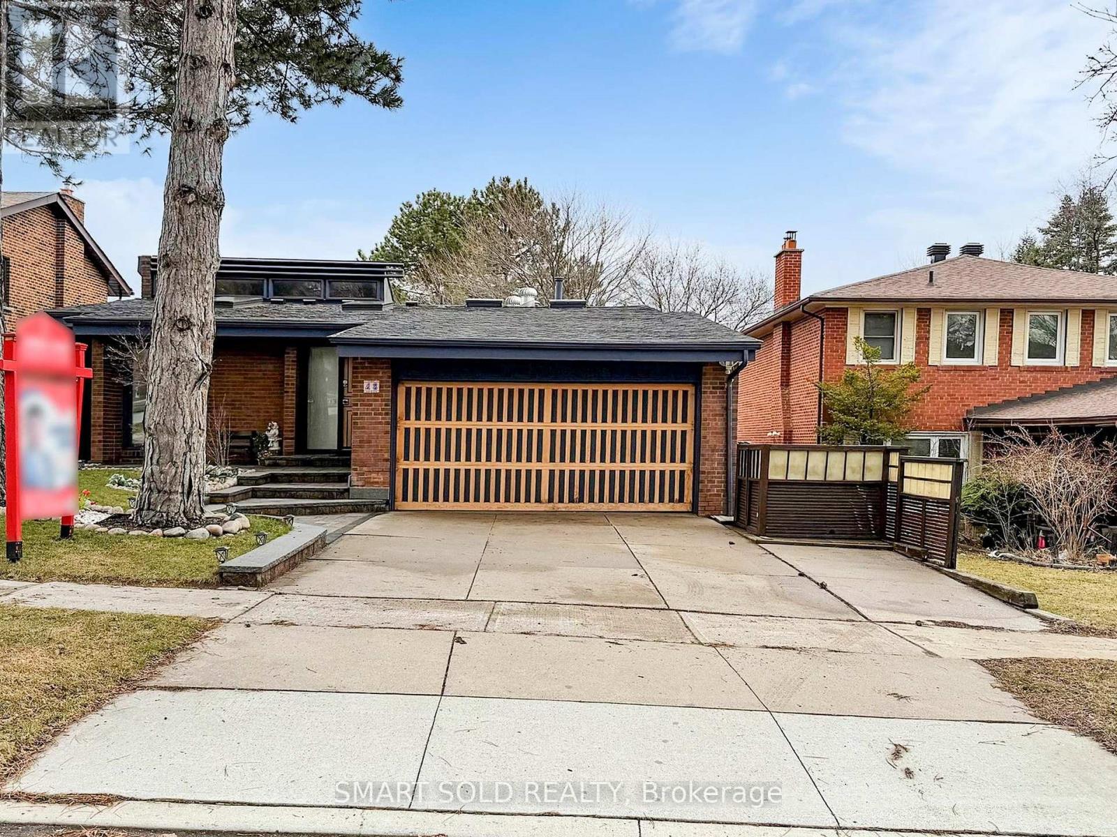 48 PATINA DRIVE, Toronto, Ontario