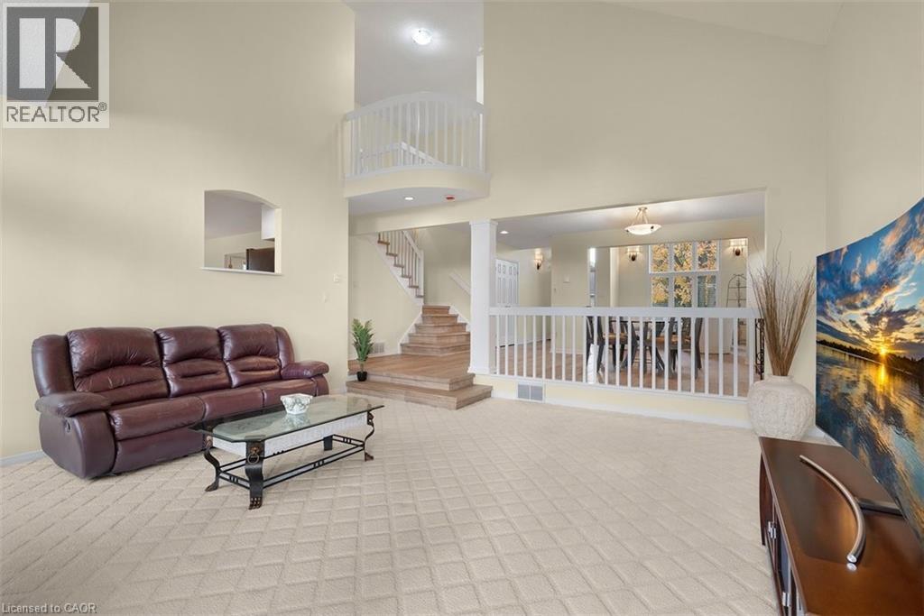 90 Westlawn Drive, Hamilton, Ontario  L9B 2K9 - Photo 11 - 40815085