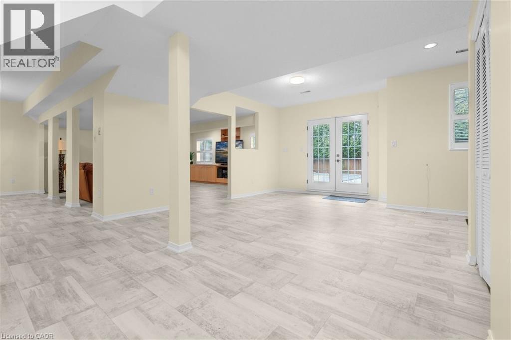 90 Westlawn Drive, Hamilton, Ontario  L9B 2K9 - Photo 24 - 40815085