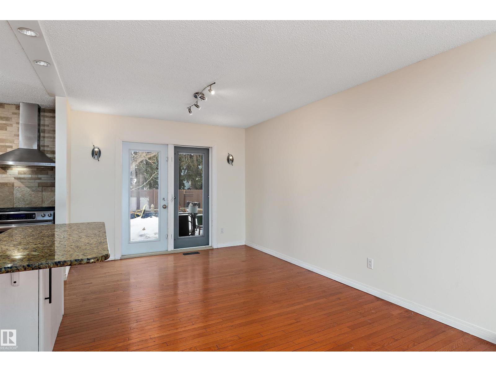 115 Walker Rd Nw, Edmonton, Alberta  T5T 4C2 - Photo 11 - E4476038