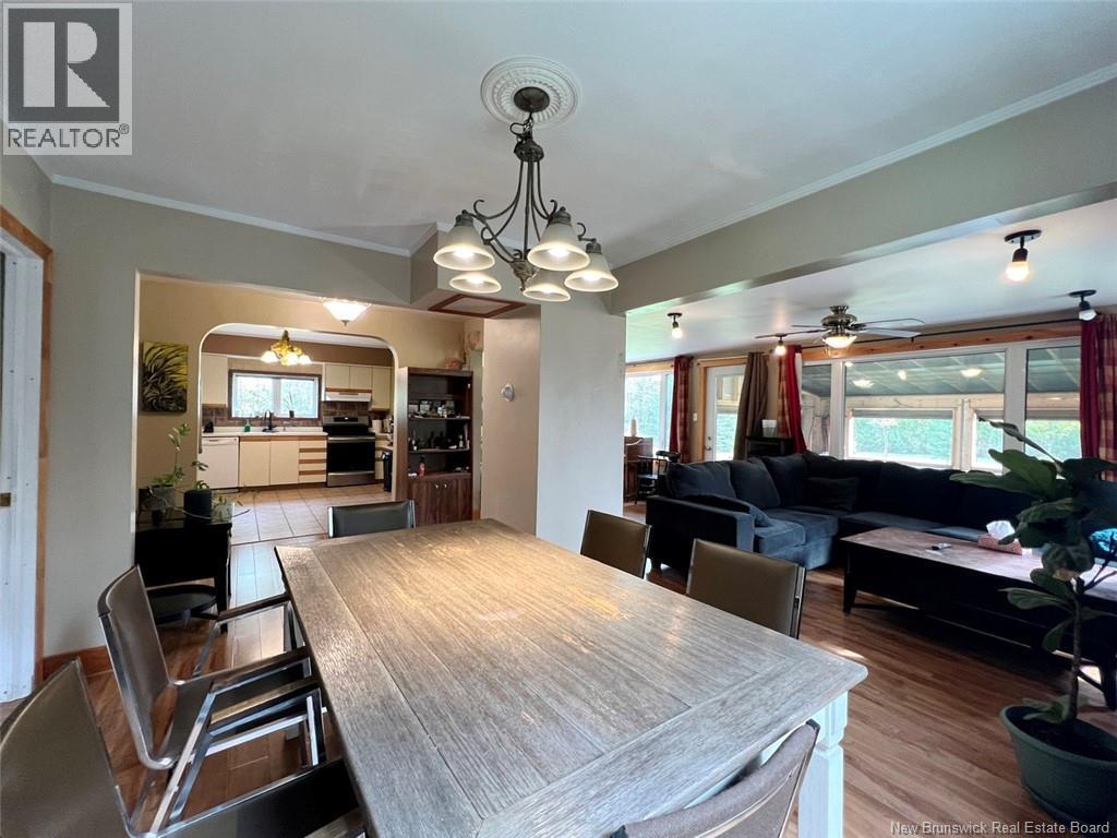 30 Hubert Street, Edmundston, New Brunswick  E3V 0B6 - Photo 10 - NB136242
