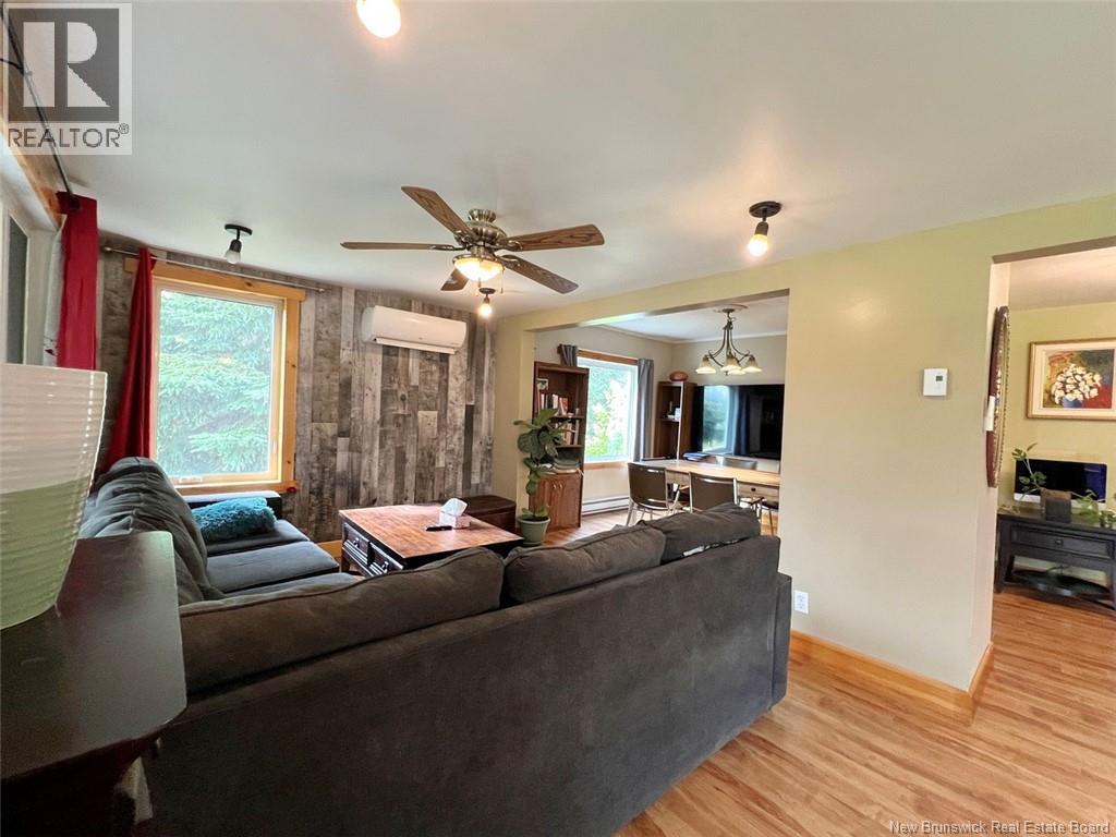 30 Hubert Street, Edmundston, New Brunswick  E3V 0B6 - Photo 12 - NB136242