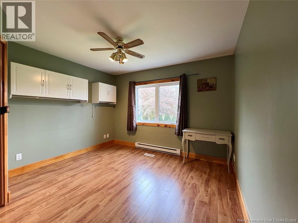 30 Hubert Street, Edmundston, New Brunswick  E3V 0B6 - Photo 18 - NB136242