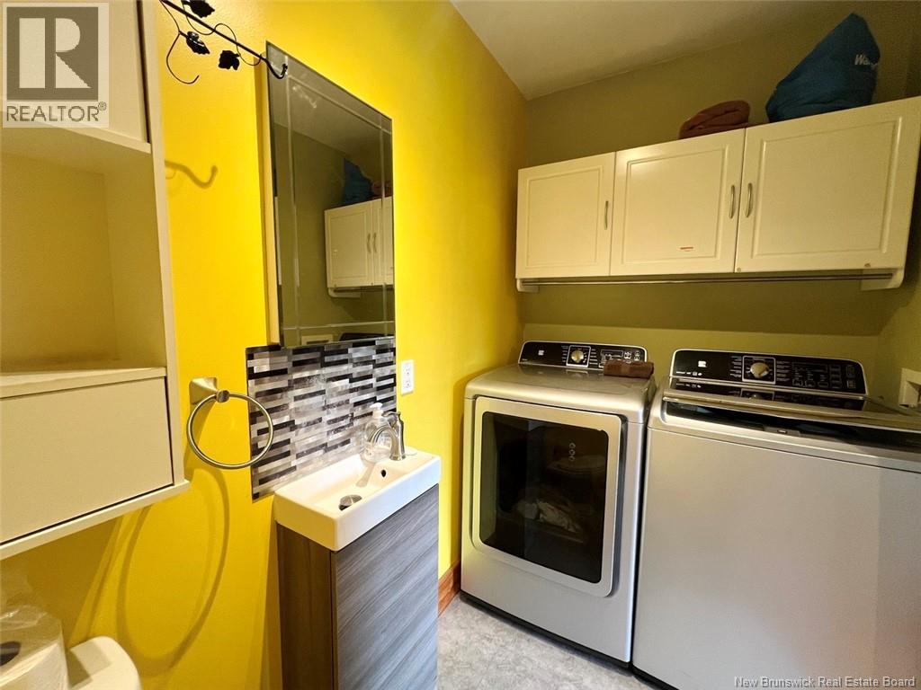 30 Hubert Street, Edmundston, New Brunswick  E3V 0B6 - Photo 21 - NB136242
