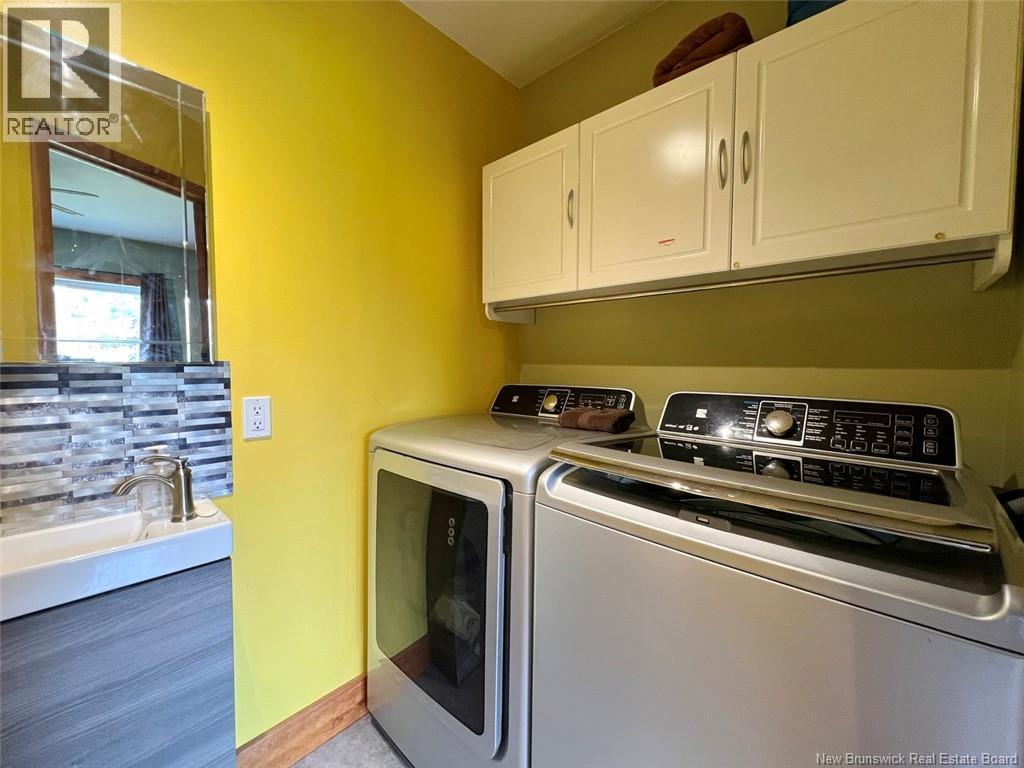 30 Hubert Street, Edmundston, New Brunswick  E3V 0B6 - Photo 22 - NB136242