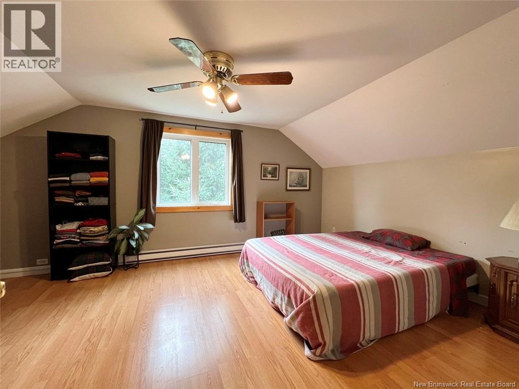 30 Hubert Street, Edmundston, New Brunswick  E3V 0B6 - Photo 26 - NB136242