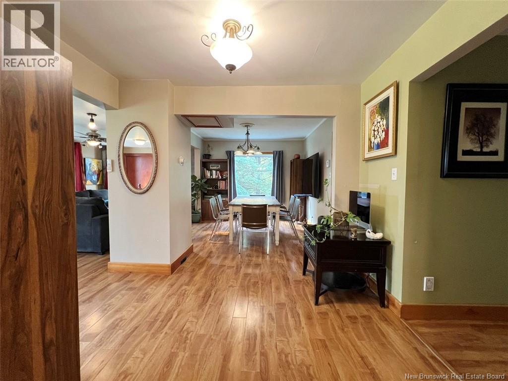 30 Hubert Street, Edmundston, New Brunswick  E3V 0B6 - Photo 4 - NB136242