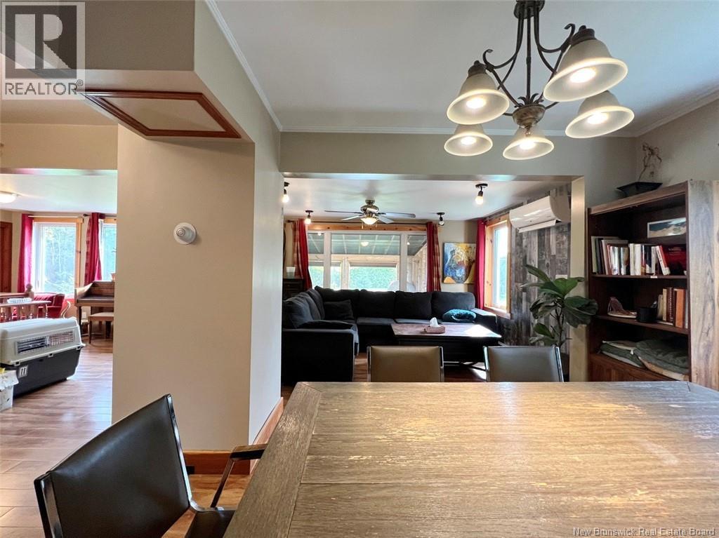 30 Hubert Street, Edmundston, New Brunswick  E3V 0B6 - Photo 9 - NB136242