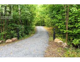 534 OAK BLUFFS ROAD, Frontenac, Ontario