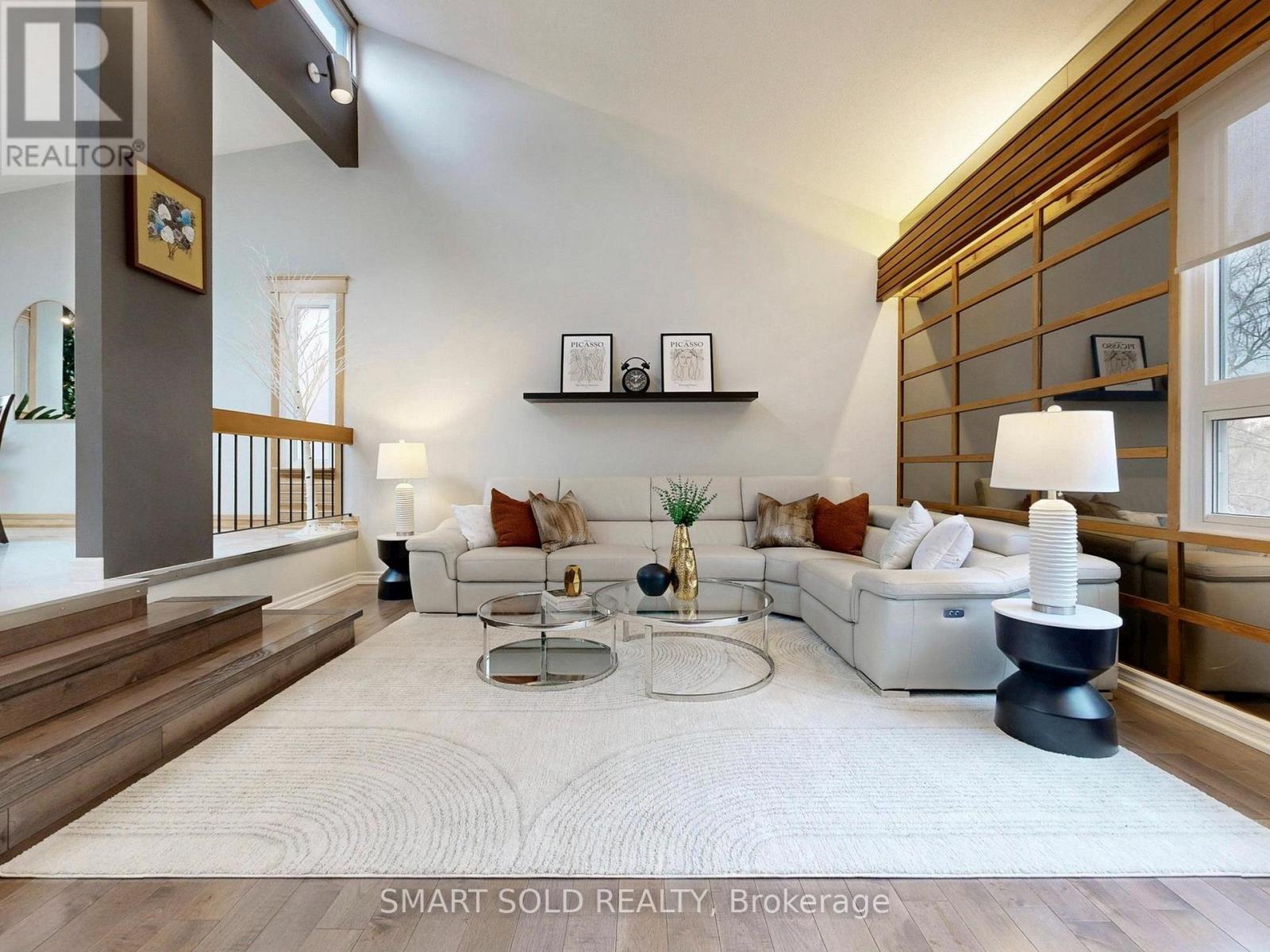 48 Patina Drive, Toronto, Ontario  M2H 1R1 - Photo 2 - C12942250