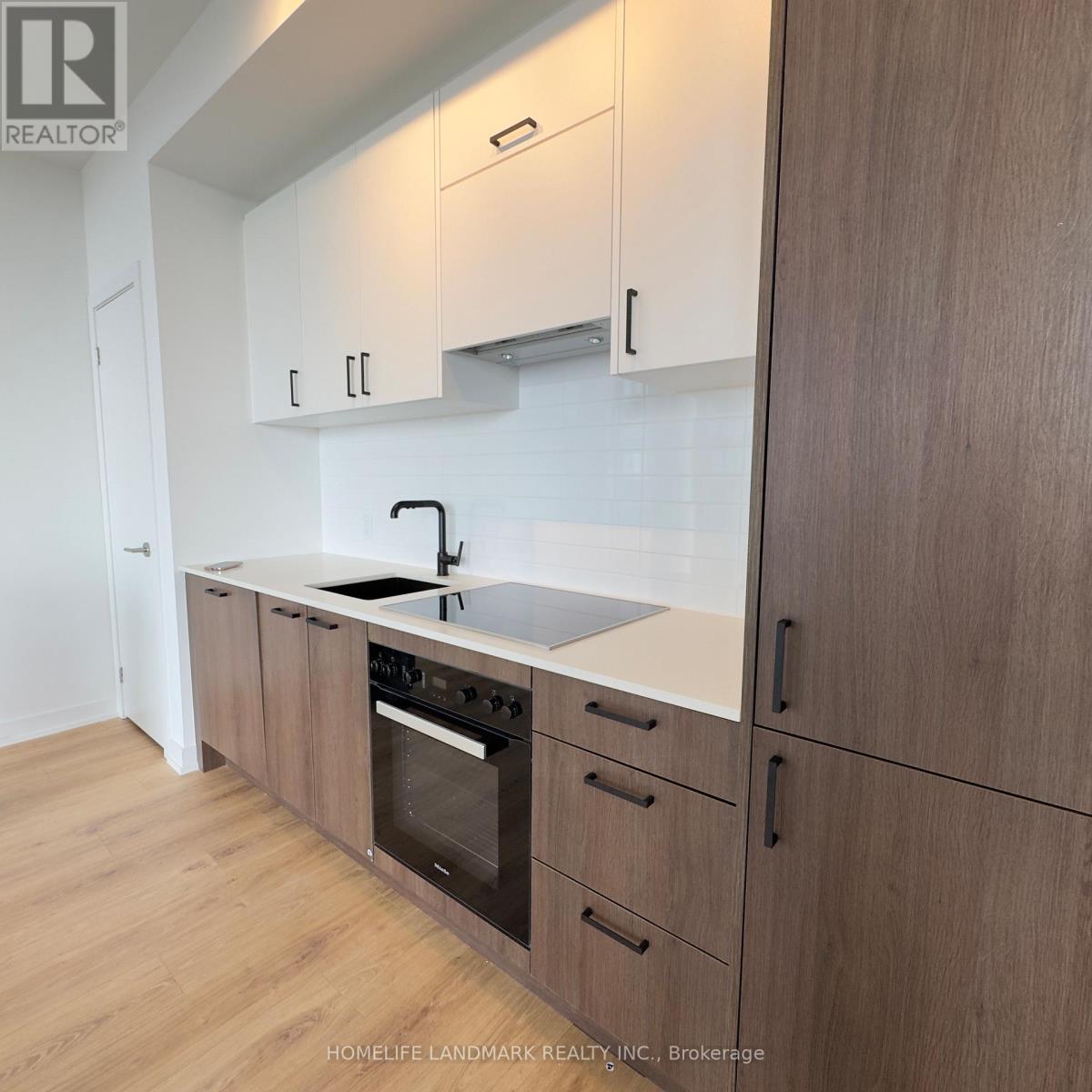 Unit 2904 - 1 Quarrington Lane, Toronto, Ontario  M3C 0S4 - Photo 8 - C12942420