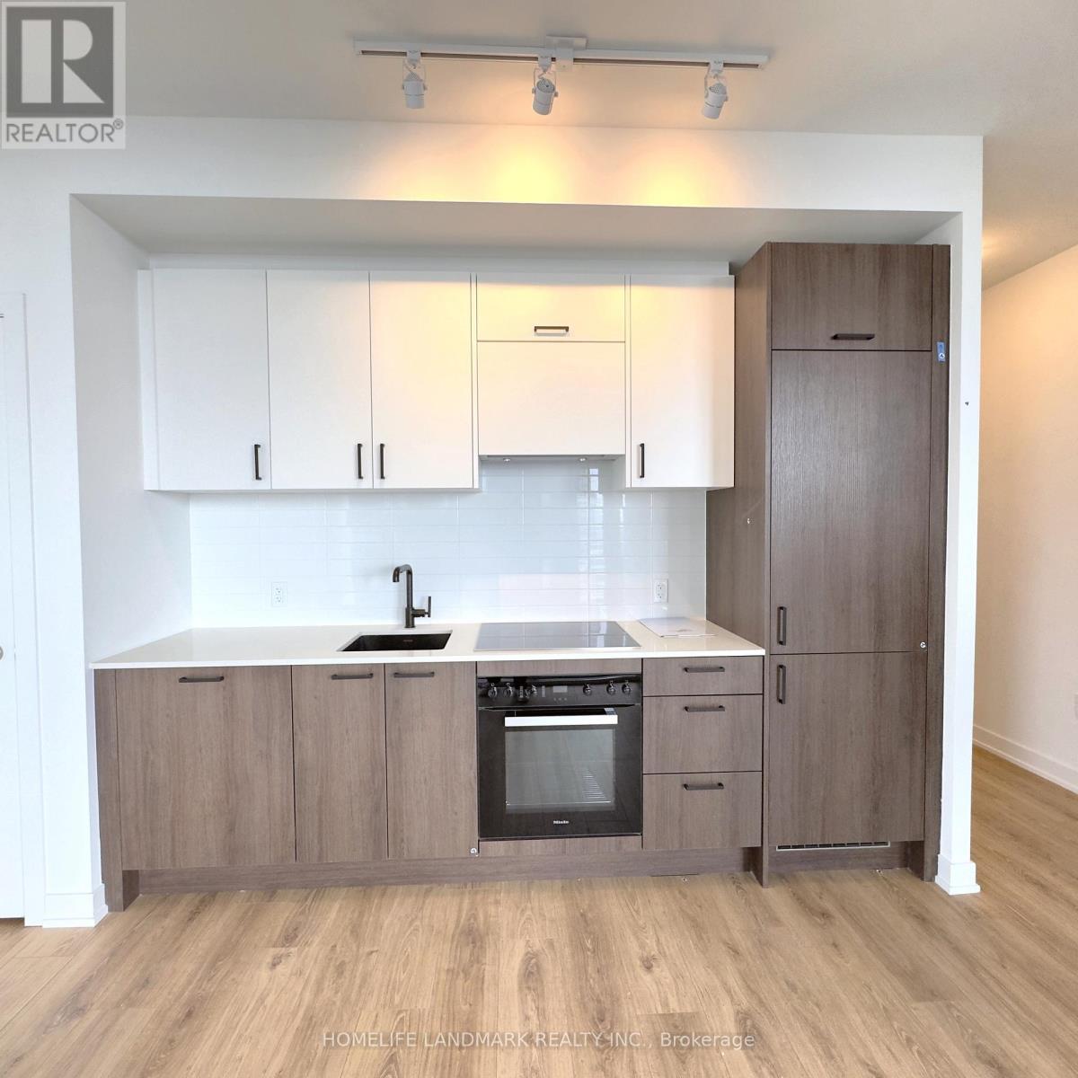 Unit 2904 - 1 Quarrington Lane, Toronto, Ontario  M3C 0S4 - Photo 6 - C12942420