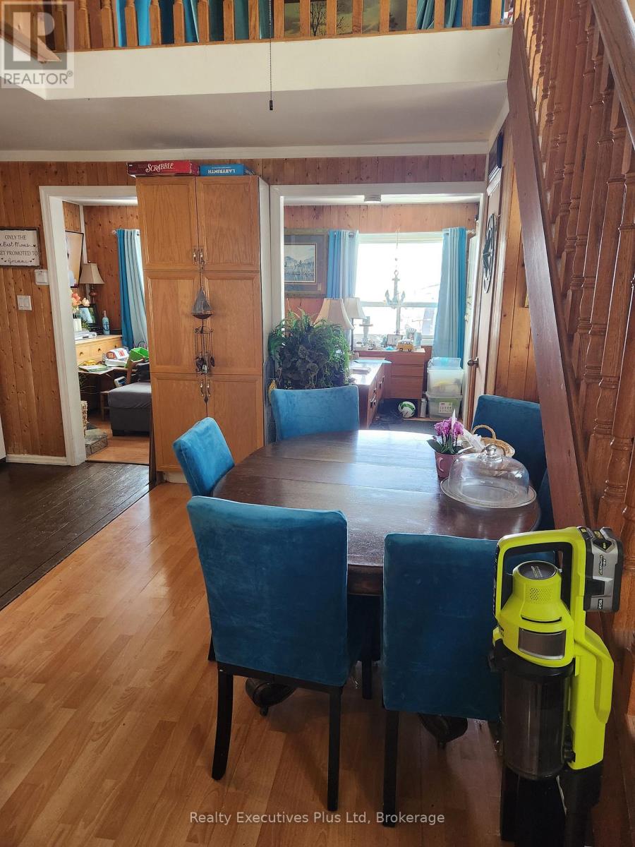 48 Tiny Beaches Road N, Tiny, Ontario  L0L 2J0 - Photo 6 - S12942774