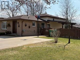 190 Elizabeth Street, Southwest Middlesex, Ontario  N0L 1M0 - Photo 2 - X12801998