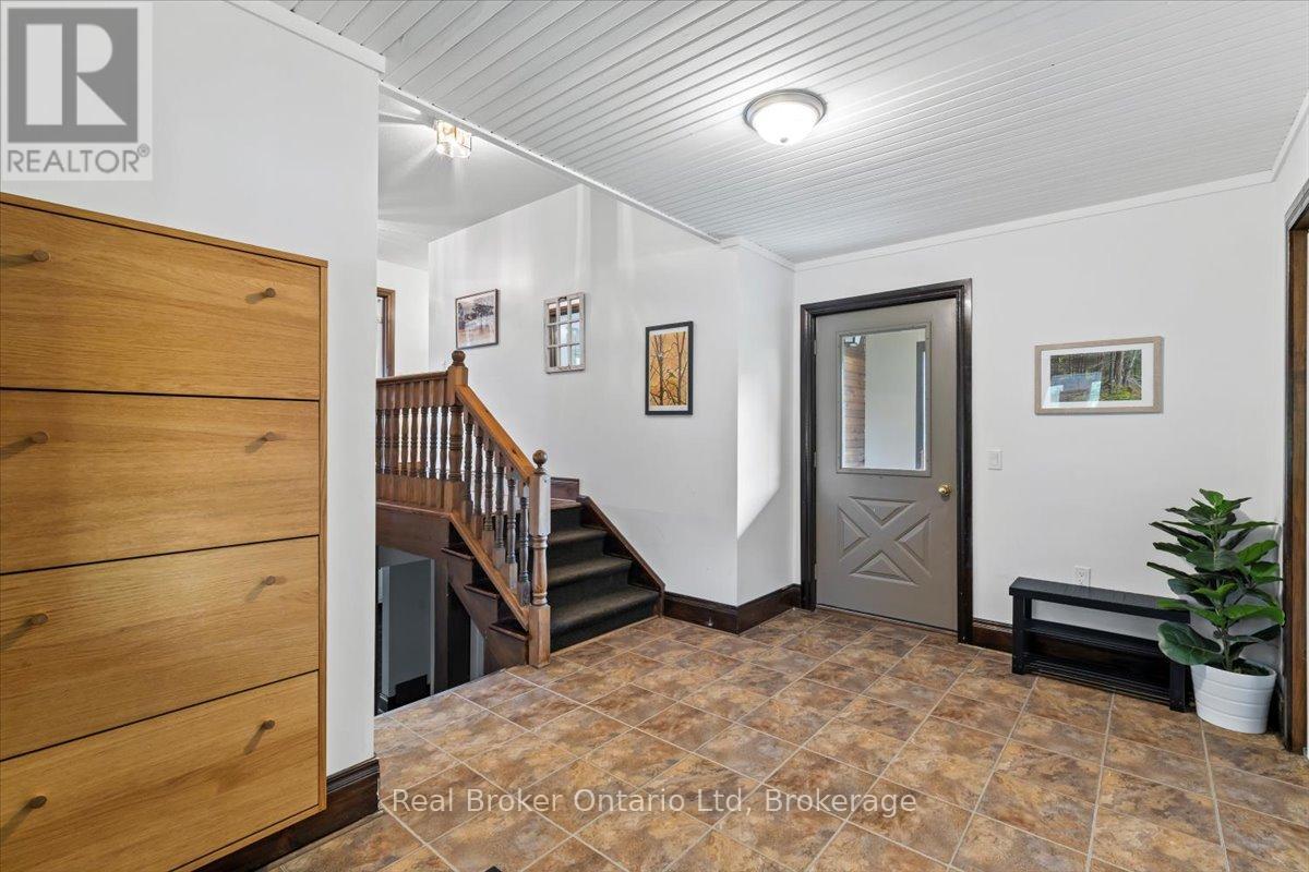 814222 Greenery Lane, Grey Highlands, Ontario  N0C 1E0 - Photo 17 - X12942738