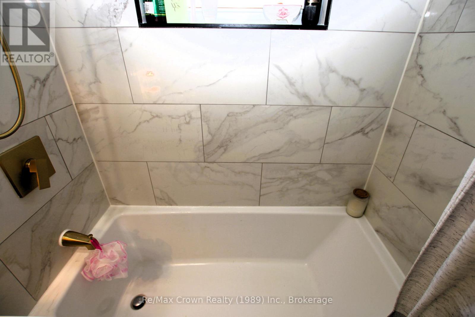 184 Lee Avenue, North Bay, Ontario  P1A 2K3 - Photo 18 - X12942750