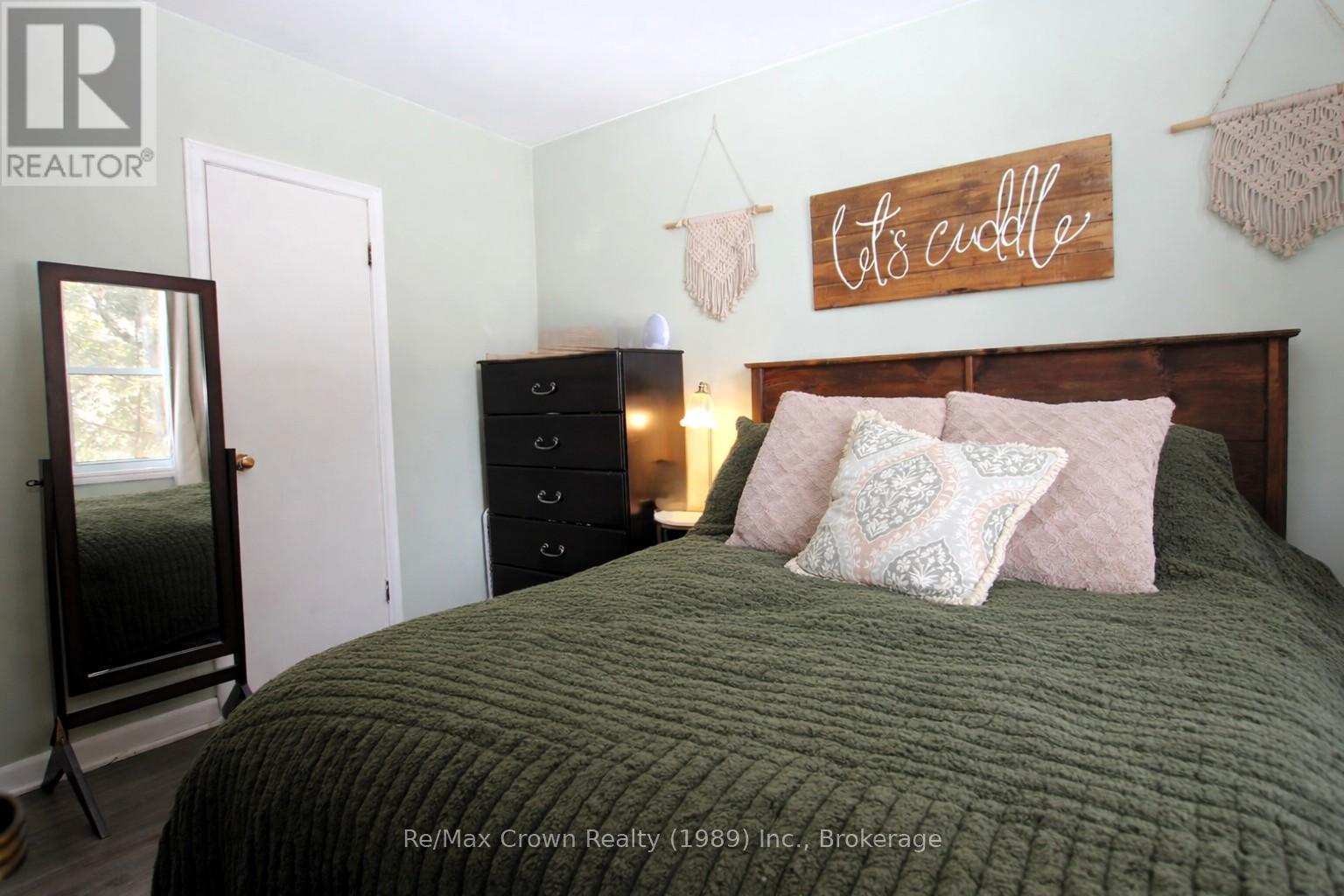 184 Lee Avenue, North Bay, Ontario  P1A 2K3 - Photo 22 - X12942750