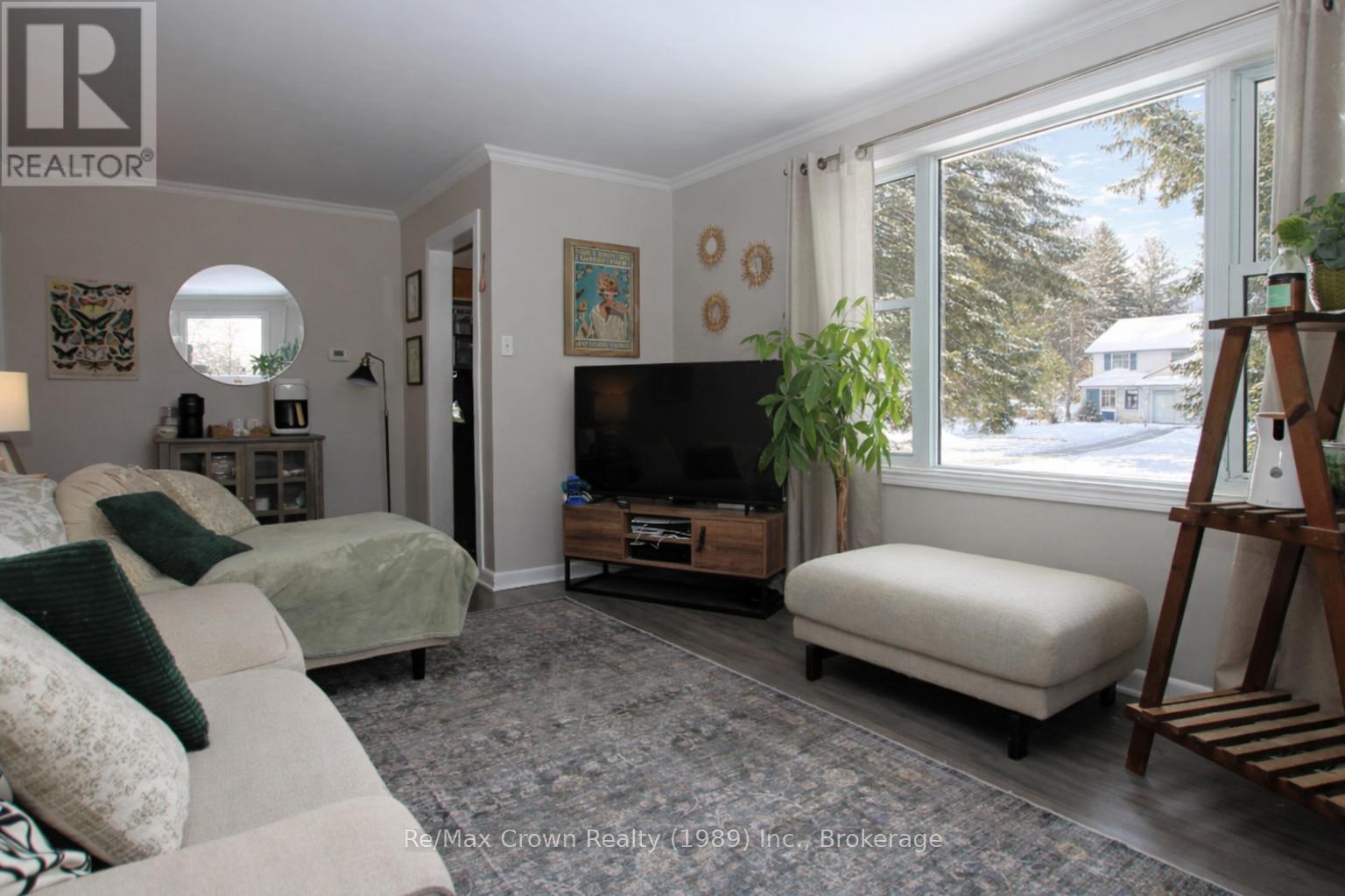 184 Lee Avenue, North Bay, Ontario  P1A 2K3 - Photo 6 - X12942750