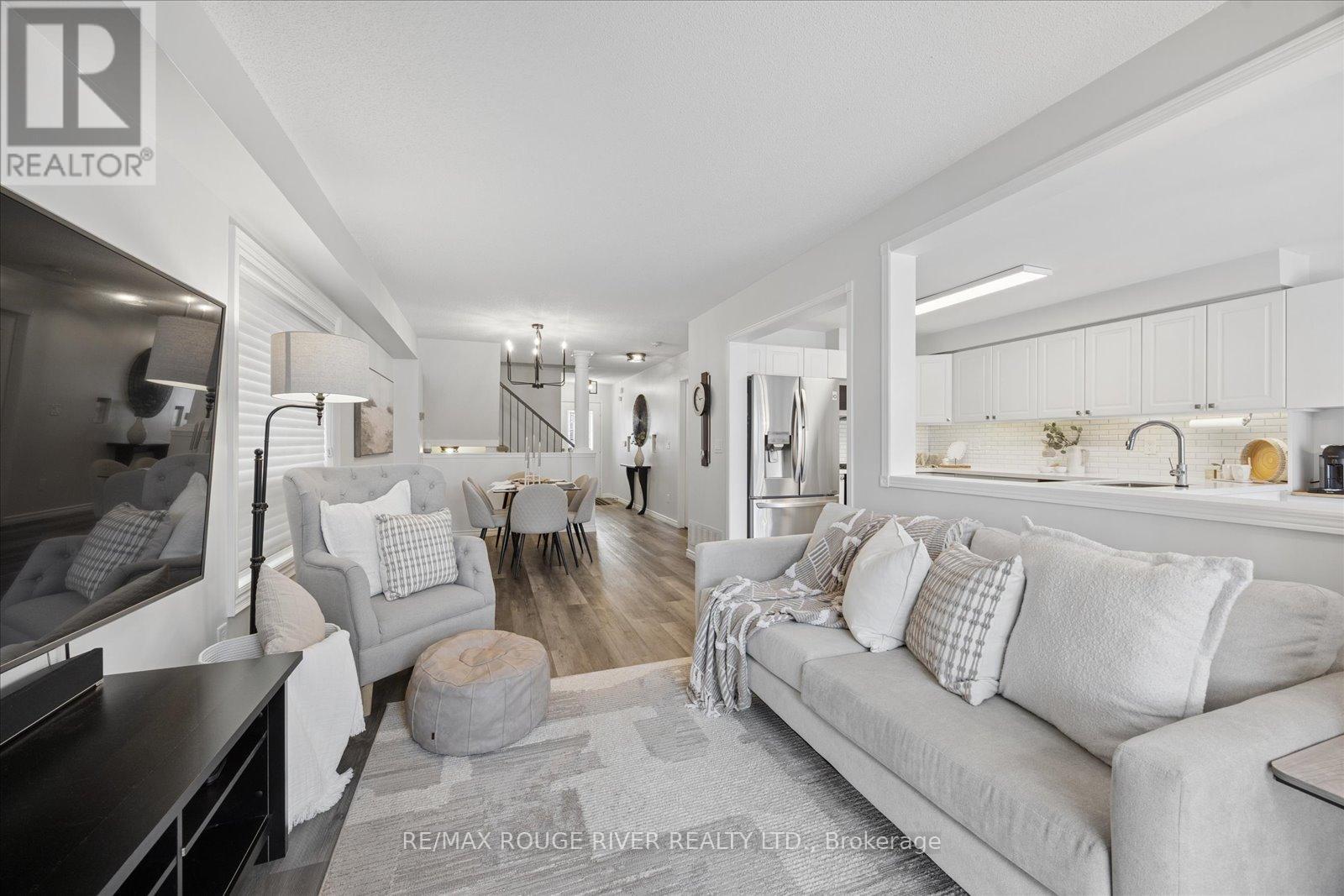 69 Wessex Drive, Whitby, Ontario  L1M 2C2 - Photo 10 - E12942766