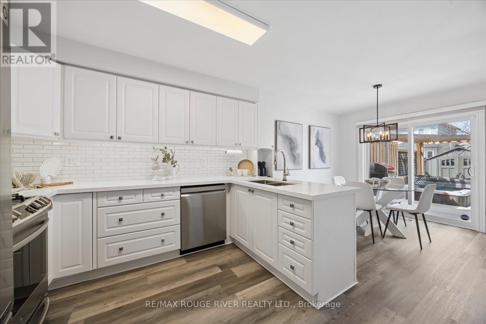 69 Wessex Drive, Whitby, Ontario  L1M 2C2 - Photo 17 - E12942766