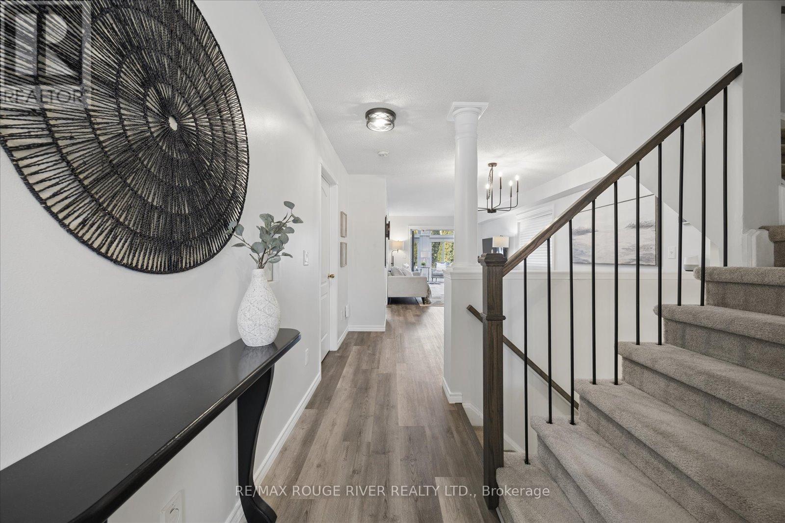 69 Wessex Drive, Whitby, Ontario  L1M 2C2 - Photo 5 - E12942766